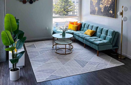 Civic Center Apartment | Vrbo Property