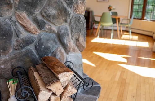 Rock Hill House | Pine Haven