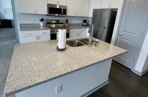 Tuttle West Apartment | Sweet S-U-I-T-E-S in Dublin!