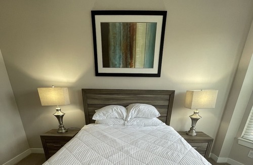 Carmel Apartment | Carmel 3 bedrooms with 2 full baths!!