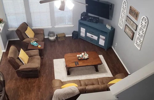 Killeen House | Spanish Oaks Manor