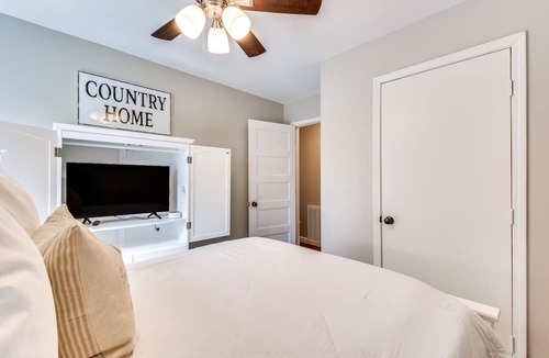 Clemson Cottage | Dog-Friendly Clemson Cottage < 1 Mi to University!