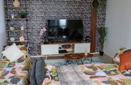 Docklands Apartment | Melbourne CBD delight near Crown, MCEC, DFO - PS4