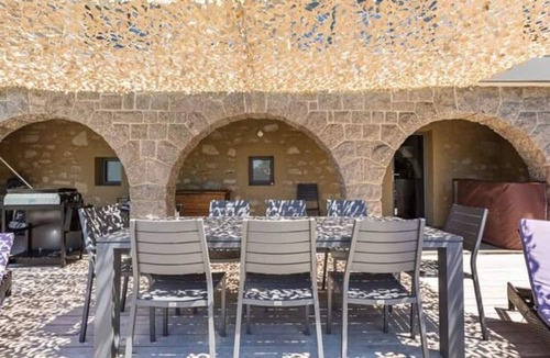 Vichy Cottage | Gite Vichy, 5 bedrooms, 10 persons