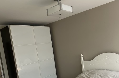 Forest Hill South Apartment | Cozy & tidy 1 private room in Casa Loma