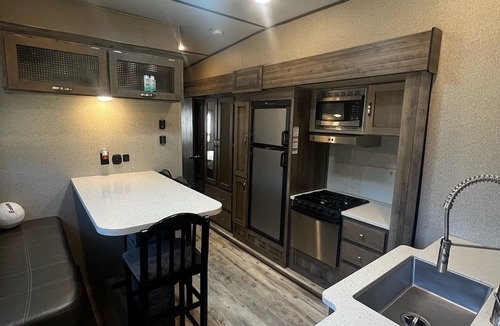Bridge City House | 1 bedroom RV in Bridge City