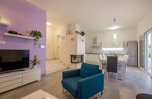 Grohote House | Villa Giove (V0062-K1) - Grohote