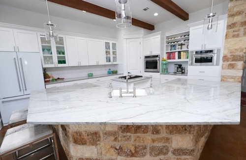 Boerne House | Texas Eclipse Pool party