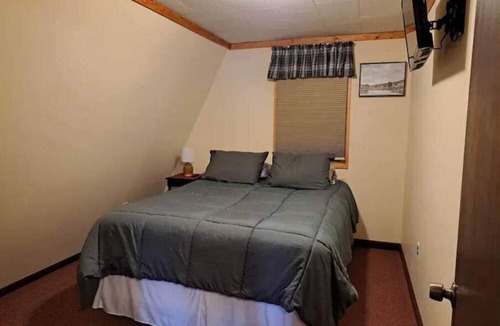 Penobscot County Apartment | Elkins Rental