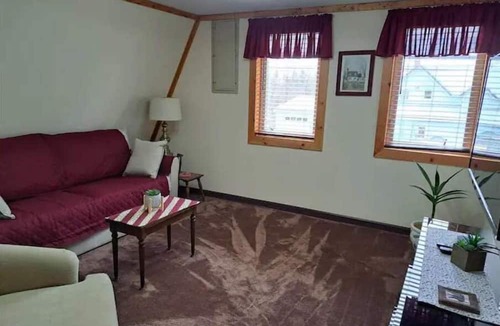 Penobscot County Apartment | Elkins Rental