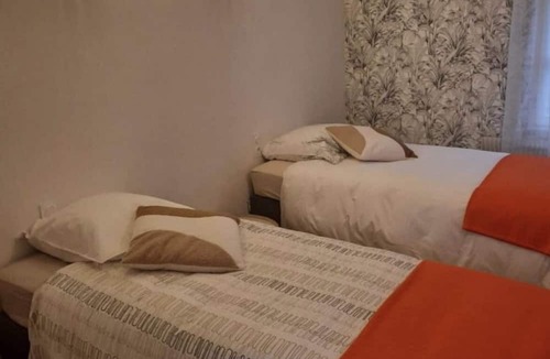 Miannay House | Gitemirebellevue