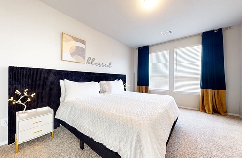 Travis County House | Dog-friendly home near downtown Austin with pool table, streaming, W/D, & AC