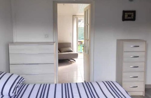 Miplaine Apartment | 2 Pièces Avec Jardinet Proche Eurexpo et Stade