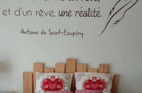 Fougax-et-Barrineuf Apartment | Gîte Ensoleillé, au Calme et de Plain Pied