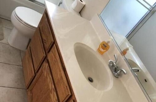 Lathrop House | 1994 Built Large House 3/3/3 Garage Parking Kitchen Laundry WiFI TV AC Culdesac