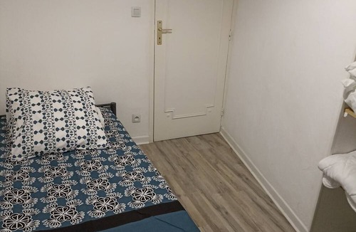 Rochegude House | Maison de Village 3 Chambres Avec Jardin Privatif et Stationnement