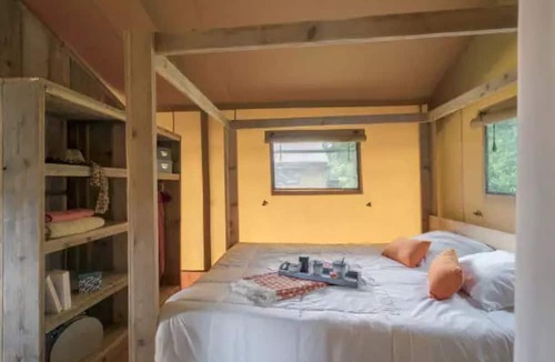 Saint-Julien-des-Landes House | Camping 5 étoiles - Piscine - eec0bf