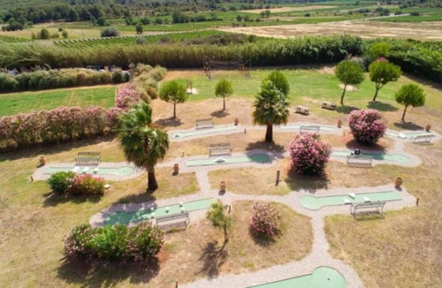 Castelnau-de-Guers House | Mobilhome 4 étoiles - Piscine - eechea