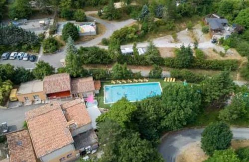 Orpierre House | Camping 4 étoiles - Piscine - eeeadh