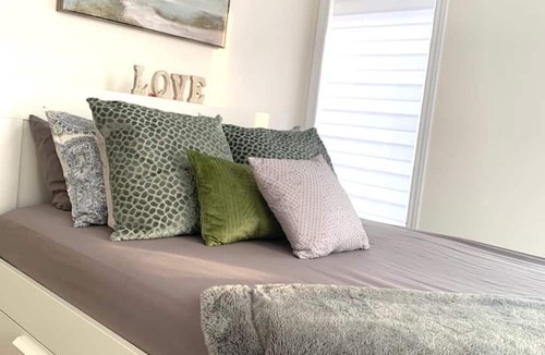 Wasaga Beach House | 2BED 2BATH NEW TOWN HOME