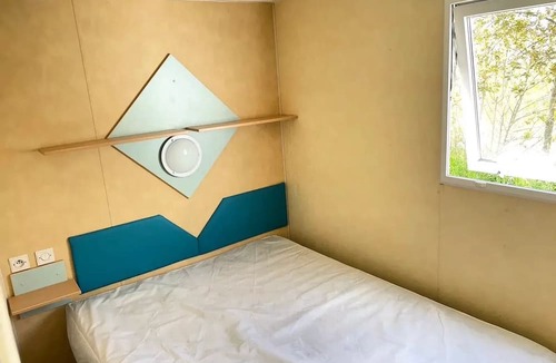 Saint-Denis-du-Payre House | CAMPING O BEAU LAURIER ** - Mobile home with dressing room 4p 42 4 people