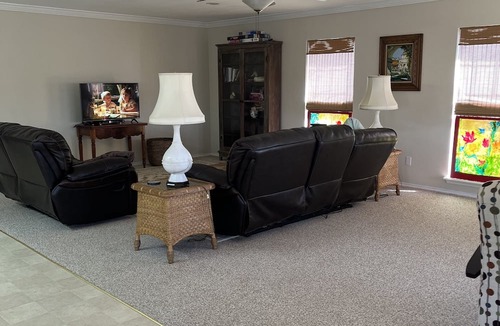 Leesville House | Serene riverfront property on the Guadalupe River