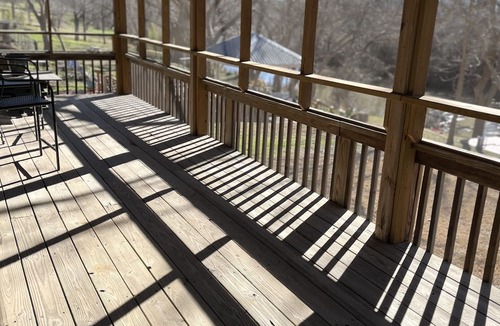 Leesville House | Serene riverfront property on the Guadalupe River