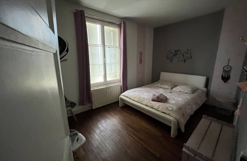Maille House | Maison Typique au Cœur du Village de Maillé