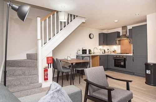 Doncaster House | A Stylish 2 Bed Riverside Home Doncaster
