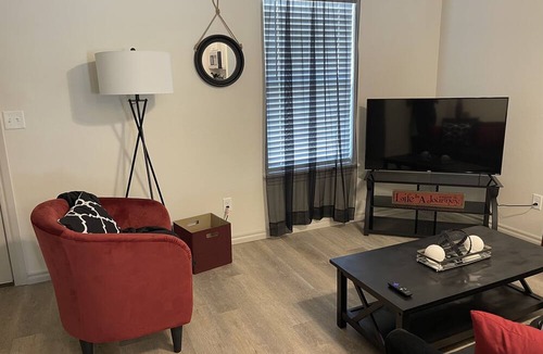 Central Oklahoma City House | New Cozy 3 Bdrm House w/game area - 8 mins to Bricktown and Midtown