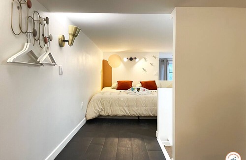 Downtown Le Havre Apartment | l'Orient-Express - Jacuzzi SPA - Parking - Loft