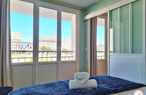 Downtown Le Havre Apartment | The Four Seasons - Panoramic View - Niemeyer Volcano View