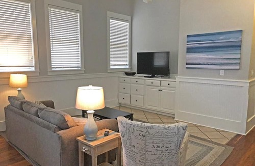 Seaside Cottage | A Ritz Sea Inn