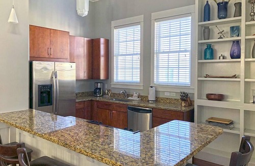 Seaside Cottage | A Ritz Sea Inn
