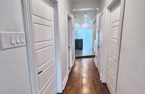 Tetreaultville Apartment | Cozy Oasis Near Montreal Stadium, Pac-man Arcade Game