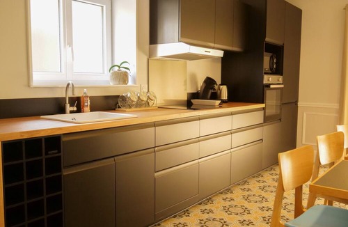 Saint-Brice-sur-Vienne Cottage | The Cottage