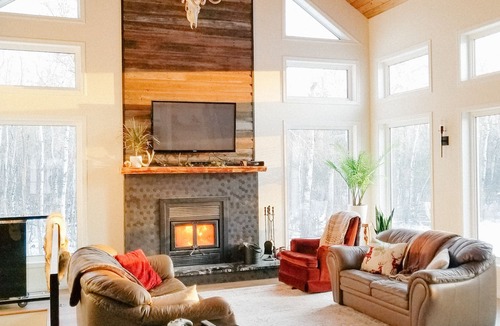 Elm Creek Ski Chalet | Peaceful Retreat in the Bush