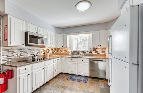 Fair Haven House | Cozy Fair Haven Home with Mountain Views!