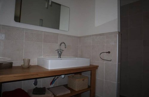 Lussan Apartment | Gîte Le Maél - Piscine & Spa Privatif