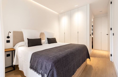 Hispanoamerica Apartment | Beautifull Loft for 2 Chamartin (Serrano Park I)