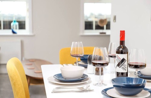 Andover Apartment | Beautiful Executive Apartment 3