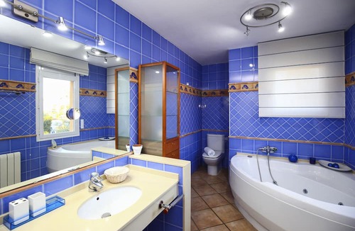 Reus Villa | LUXEZEN VILLA PLANETCOSTADORADA