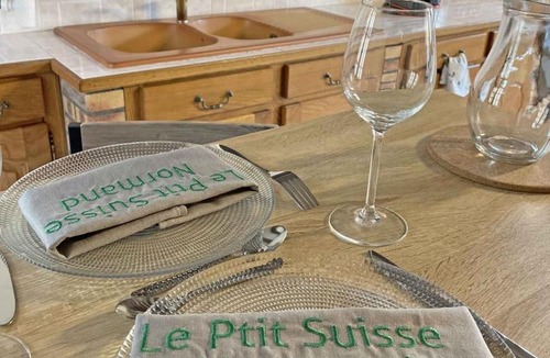 La Foret-Auvray Cottage | Gite Putanges-le-Lac, 1 bedroom, 2 persons