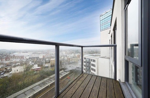 Southbury Apartment | Cozy and modern 1BR flat in Enfield