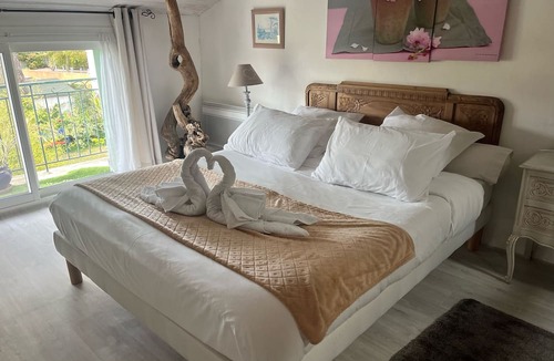 Saint-Laurent-d'Aigouze Other | Gîte "phu Quoc" - Appartement Entier 4 p. Dans Mas Camarguais