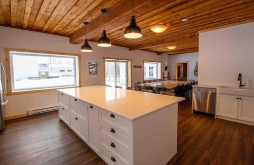 Eastman House | Chalet Ensoleille