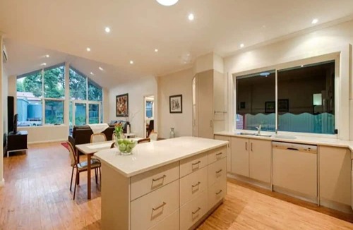 Fullarton House | The Wattle House