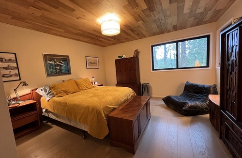 Sylvan - Highlands - Southwest Hills Apartment | Portland urban Treehouse