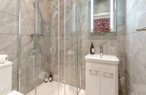 Tredunnock Cottage | 2 bedroom accommodation in Usk