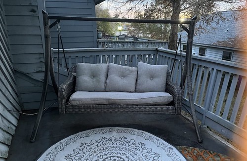 Hanahan House | Beautiful Townhome with 2 Master Suites
